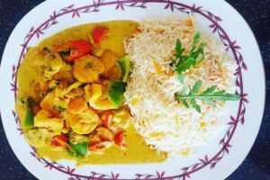 White Rice Prawns & Vegetable Curry